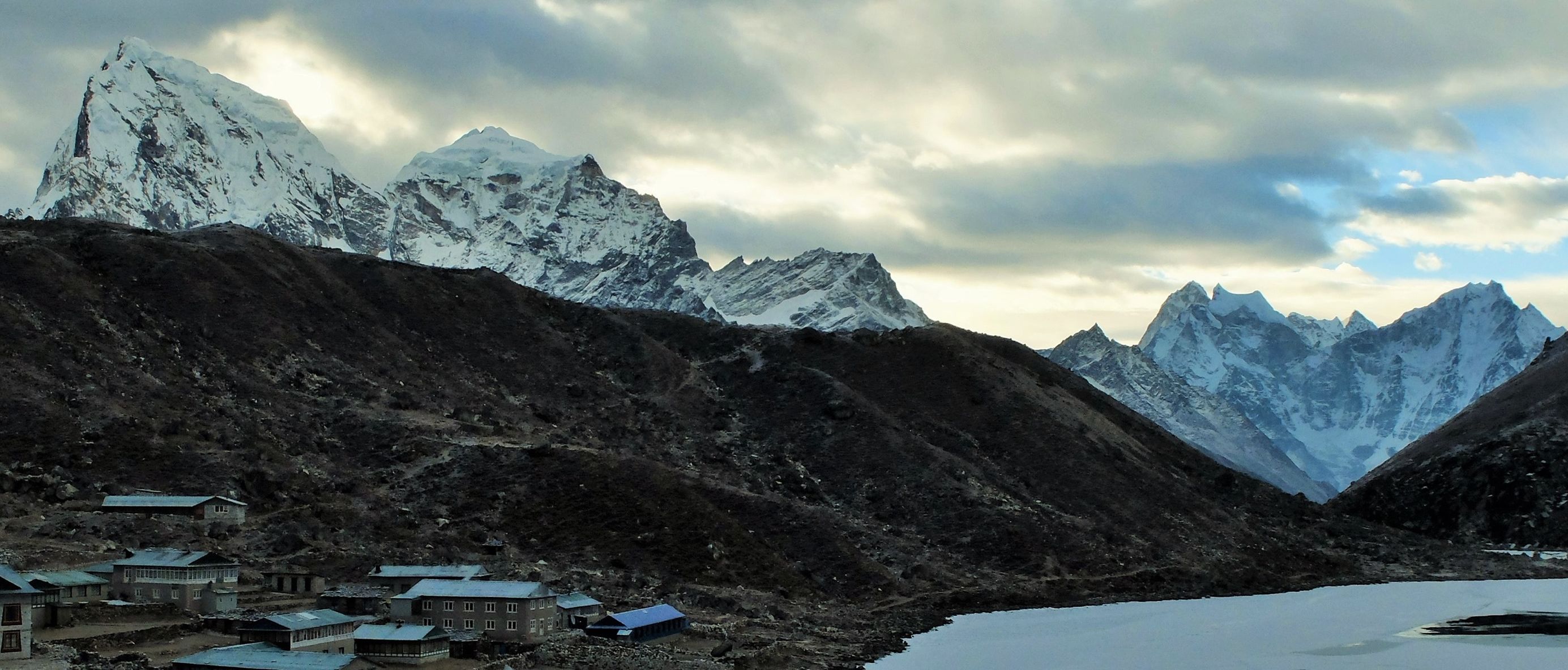 Cholatse ( 6440m ) and Taboche ( 6501m )  above Gokyo Village