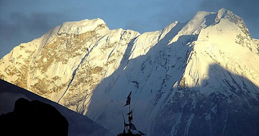 Tent Peak and Nepal Peak from Lhonak