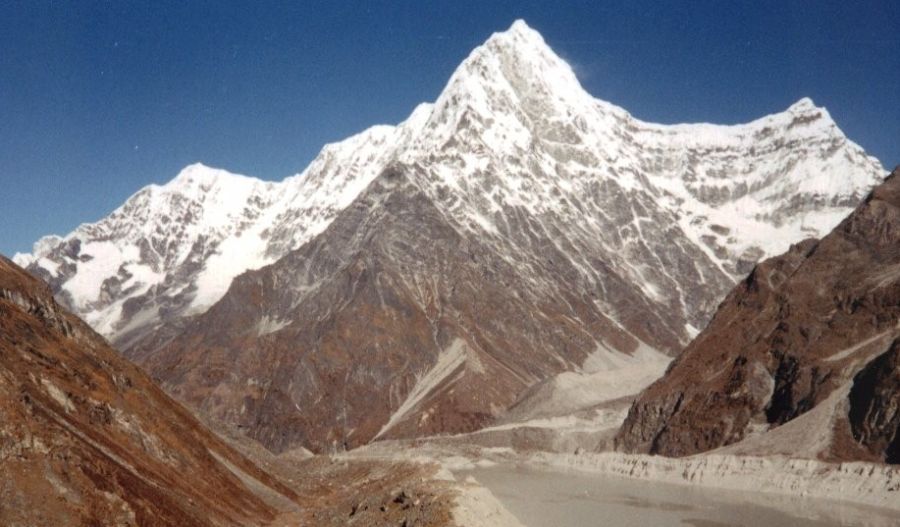 Tsho Rolpa glacier lake and Mt.Kang Nachugo