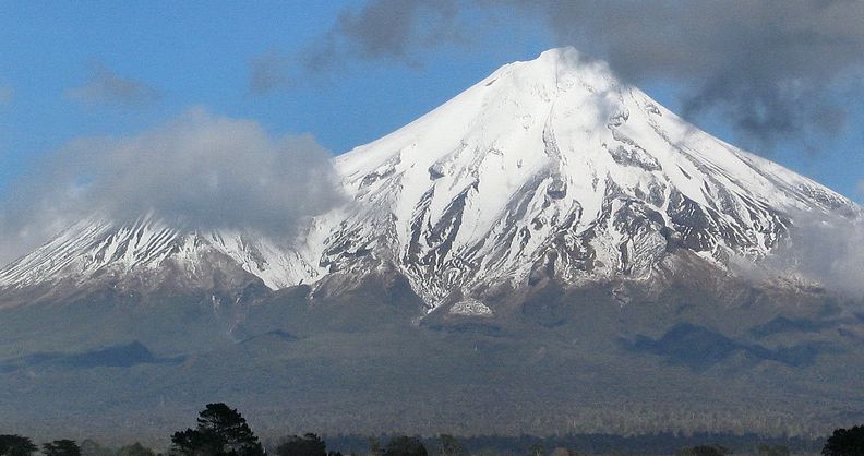 Mt. Egmont / Taranaki in the North Island