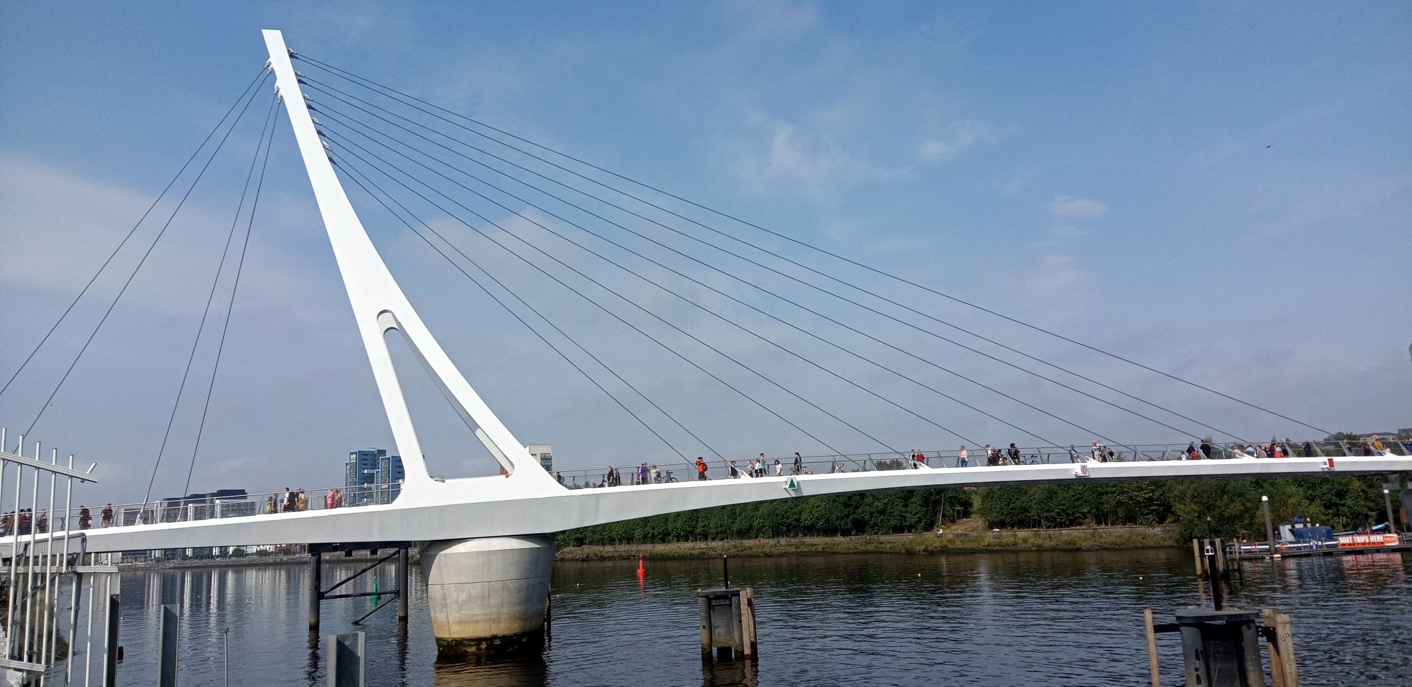 Bridge from Govan Cross over River Clyde to Partick