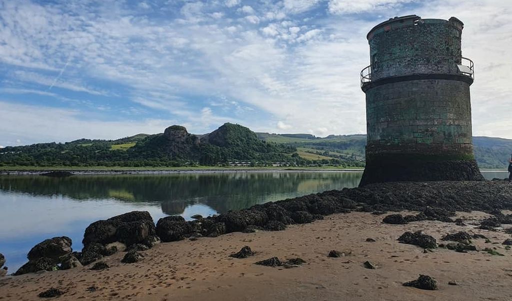 River Clyde and Dumbuck Crags